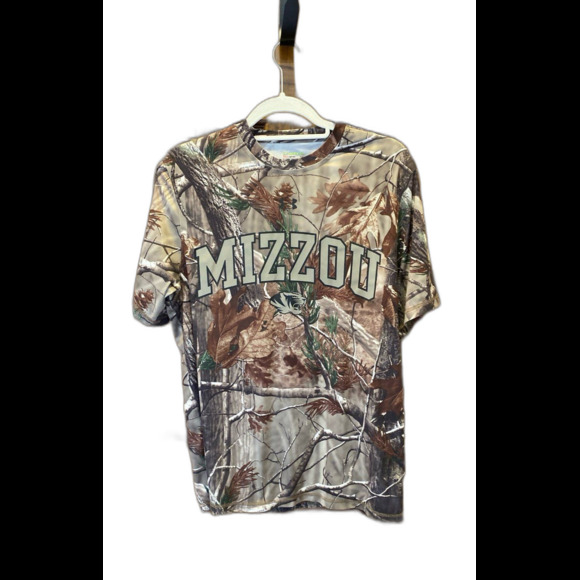 Under Armour T Shirt Sz Small MIZZOU Real Tree Camo Green Heat Gear Loose - Picture 1 of 8